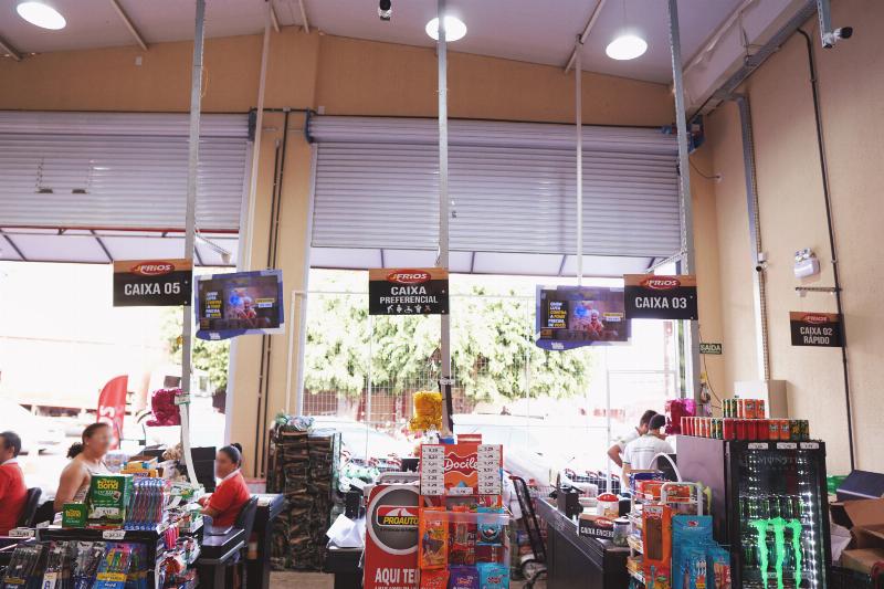 Super J Frios — Supermercado em Tianguá/CE